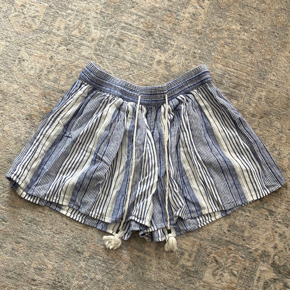 Gap striped cotton drawstring loose shorts size small